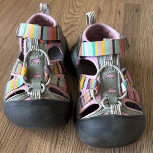Keen Venice H2 Multicolor Kids Sandals with Pink and Gray